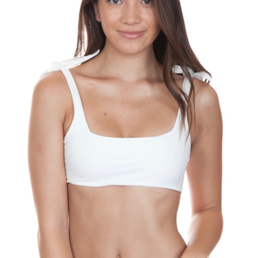 MIKOH Jamaica bikini top